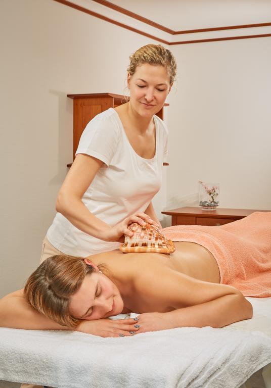 באד וויריסהופן Kneipp- Und Wellvitalhotel Edelweiss מראה חיצוני תמונה
