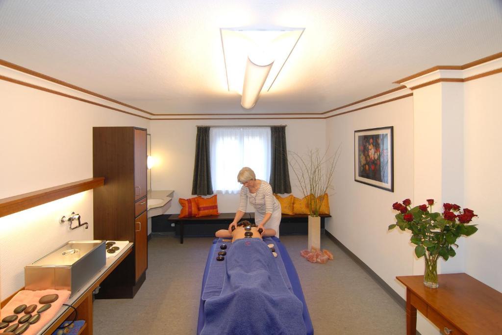 באד וויריסהופן Kneipp- Und Wellvitalhotel Edelweiss מראה חיצוני תמונה